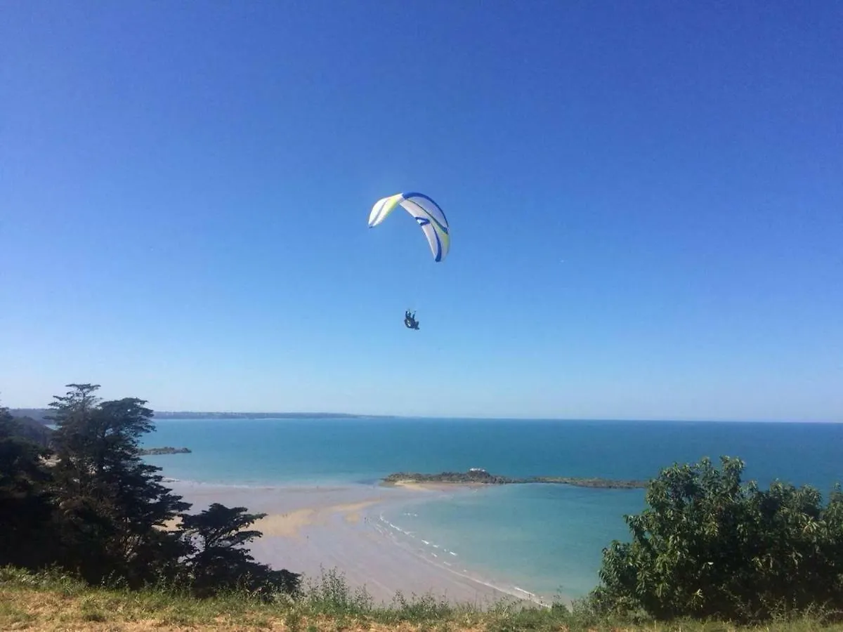 Dom wakacyjny Willa Gite De La Corniche Plérin